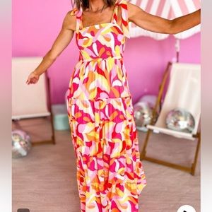 Women’s tie shoulder maxi